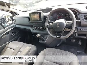 Renault Trafic LL30 ADVANCE BLUE DCI 130 - Image 2