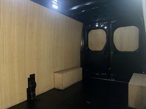 2023 Maxus Deliver 9 Panel Van - Image 3