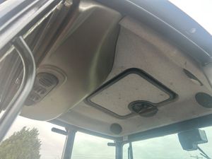 2011 Zetor Proxima 85 with Loader - Image 4