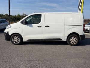 Peugeot Expert 2.0litre twin slider EX VAT PRICE D - Image 4