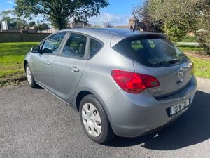 Opel Astra 1.4 petrol - Image 4