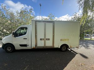 Renault Master 2017 LUTON BODY LOW LOADER - Image 4