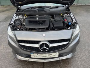 171 Mercedes Sport A 180d Automatic - Image 3