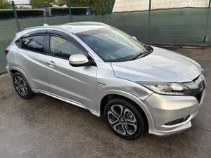 151Honda Vezel Hybrid Drive Home - Image 3