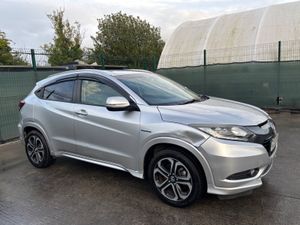 151Honda Vezel Hybrid Drive Home - Image 4