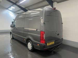 2023 Mercedes-Benz Sprinter Panel Van - Image 4