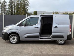 Citroen Berlingo LX BLUEHDI 100 MWB 65 650KG MY52 - Image 4