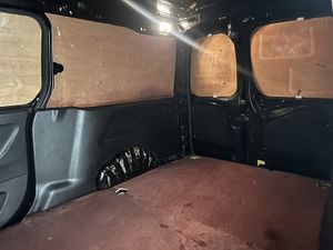 2023 Vauxhall Combo Panel Van - Image 3