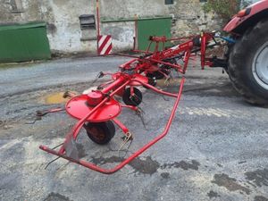 2013 Lely Lotus 770 Tedder - Image 4