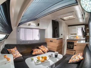 NEW ADRIA ACTION 361 - Image 3