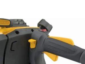 Stiga Hedgetrimmer 22.5CC Petrol 2 Stroke - Image 4
