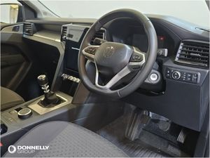 Volkswagen Amarok D/Cab Pick Up Life 2.0 TDI 170 4 - Image 4
