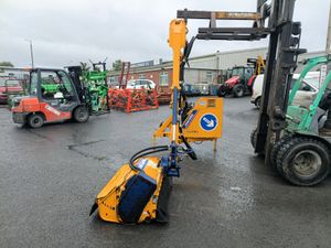 Bomford Kestrel Hedgecutter - Image 2