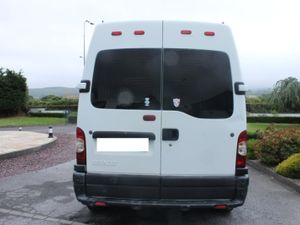 Renault Master DCI Motor Caravan, 2006 - Image 2
