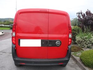 Opel Combo 1.6 CDTI Van, 2017 - Image 2