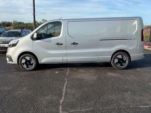 Renault Trafic AUTO 170 EXTRA SPORT SILVER - Image 4