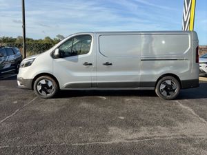 Renault Trafic AUTO 170 EXTRA LWB EX VAT PRICE DIS - Image 4