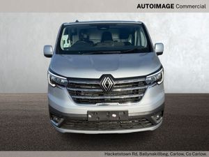 Renault Trafic LWB ES AUTO SILVER OPTIONS - Image 2