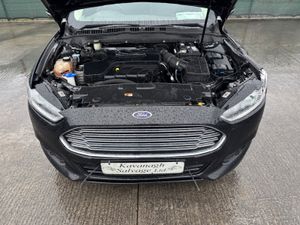 2019 Ford Mondeo  Zetec  150bhp  2.0 Diesel - Image 4