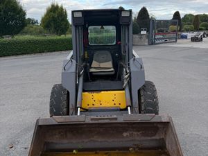 2006 New Holland LS160 Skid Steer - Image 4