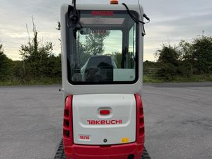 2021 Takeuchi TB216 Mini Digger | 190 hours - Image 3