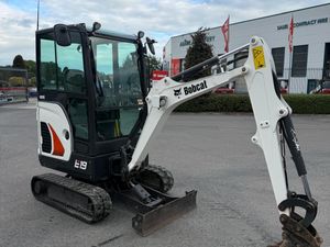 2022 Bobcat E19 Mini Digger - Image 2