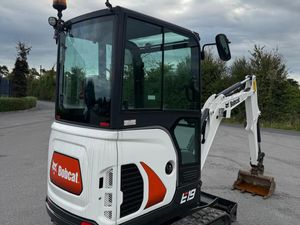 2022 Bobcat E19 Mini Digger - Image 3