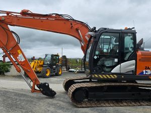 Hitachi 130-6 - Image 2