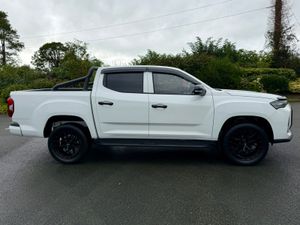 2023 Maxus T90EV  Elite Edition Auto - Image 2