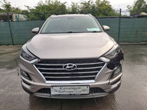 2019 Hyundai Tucson  Excetutive  Full Leather - Image 4