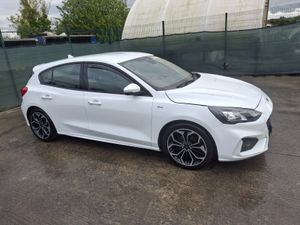 201 Ford Focus  ST -Line  1.5 Diesel - Image 2
