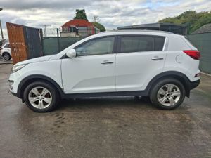 2015 Kia Sportage  1.7 Diesel - Image 2