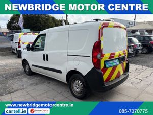Opel Combo VAN L1H1 2000 BASE 1.3 CDTI 2 2DR - Image 3