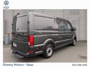 Volkswagen Crafter HIGHLINE 30 MWB 140HP AUTO FWD - Image 3
