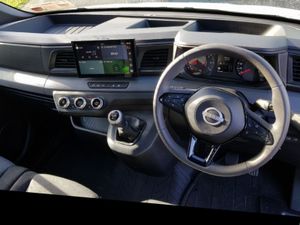 Nissan Interstar INTERSTAR L2H2 130 SV PREMIUM - Image 4