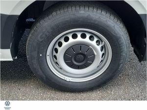 Volkswagen Crafter 35 LWB HIGHLINE 2.0 TDI 177BHP - Image 4
