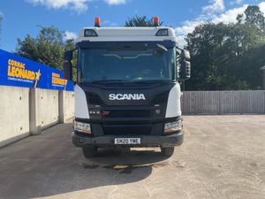 2020 (20) SCANIA P410 XT 8x4 Tipper - Image 2