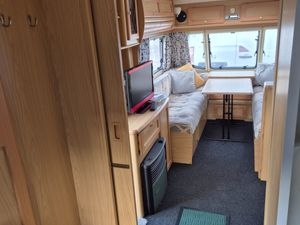 Lunar clubman 475. Spotless well minded caravan - Image 3