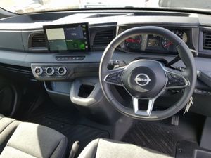Nissan Interstar INTERSTAR L2H2 150 SV PREMIUM - Image 4