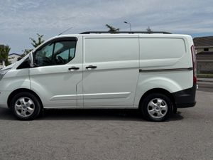 STUNNING 2016 2.2 FORD TRANSIT CUSTOM - Image 4