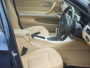 BMW 3-Series 2011 2.0 Diesel - Image 4