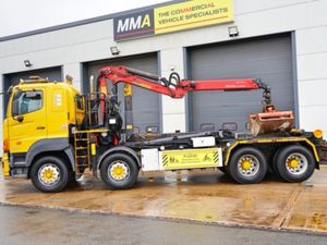 2014 HINO 700 SERIES 8X4 HOOK LOADER WITH CRANE - Image 4