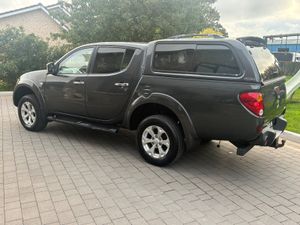 2013 Mitsubishi L200 *new doe low kms* - Image 4