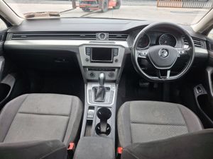 152 Volkswagen Passat  1.6 Tdi - Image 4