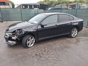 152 Volkswagen Passat  1.6 Tdi - Image 2