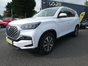 SsangYong Rexton G4 P/T 4WD 2 SEAT COM 4DR - Image 4