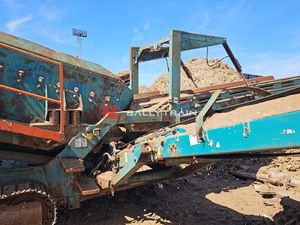 Powerscreen Warrior 1800 Scalping Screen - Image 4