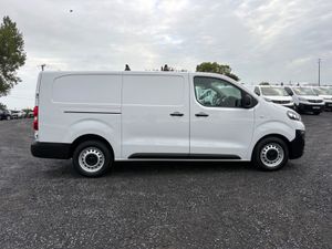 Vauxhall Vivaro - Image 4