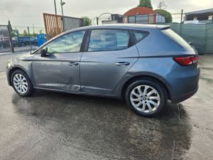 2013 Seat Leon  1.6 Tdi  Automatic - Image 4