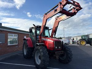 Massey Ferguson 5470 - (SISU Engine) - Image 2